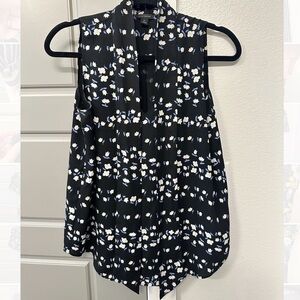 Ann Taylor Black Sleeveless Suiting Tie Neck Blouse Tulip Print Size XS